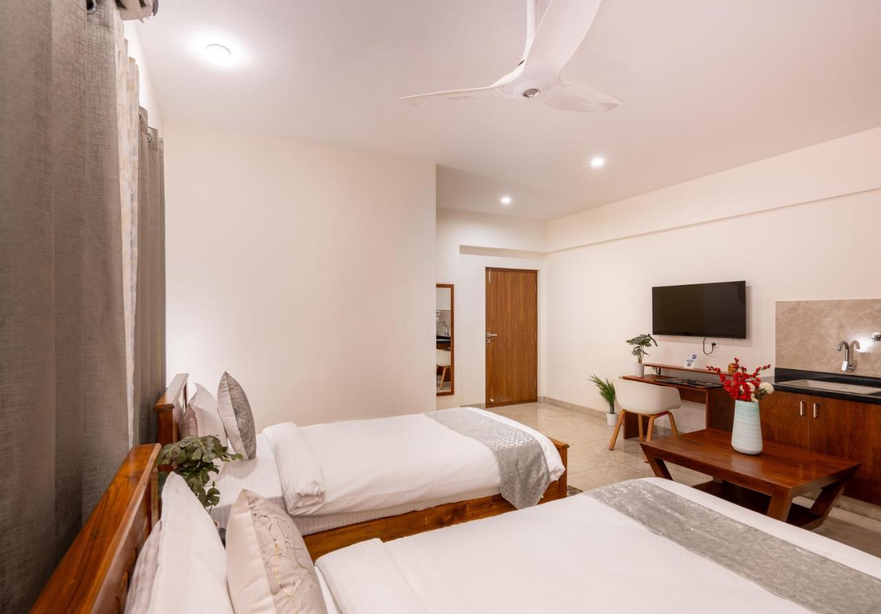 The Silver Chimes Suites Bangalore Esterno foto