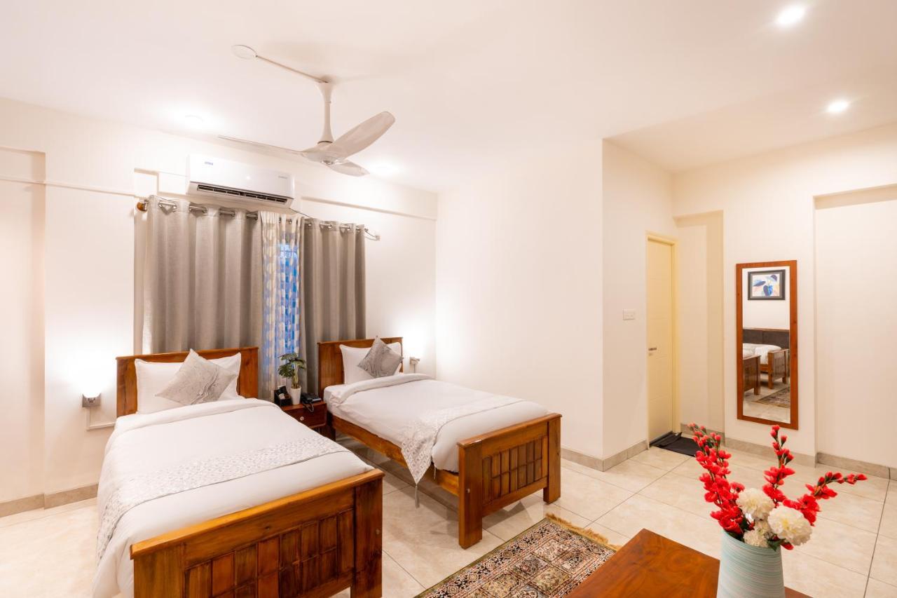 The Silver Chimes Suites Bangalore Esterno foto