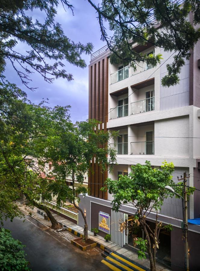 The Silver Chimes Suites Bangalore Esterno foto